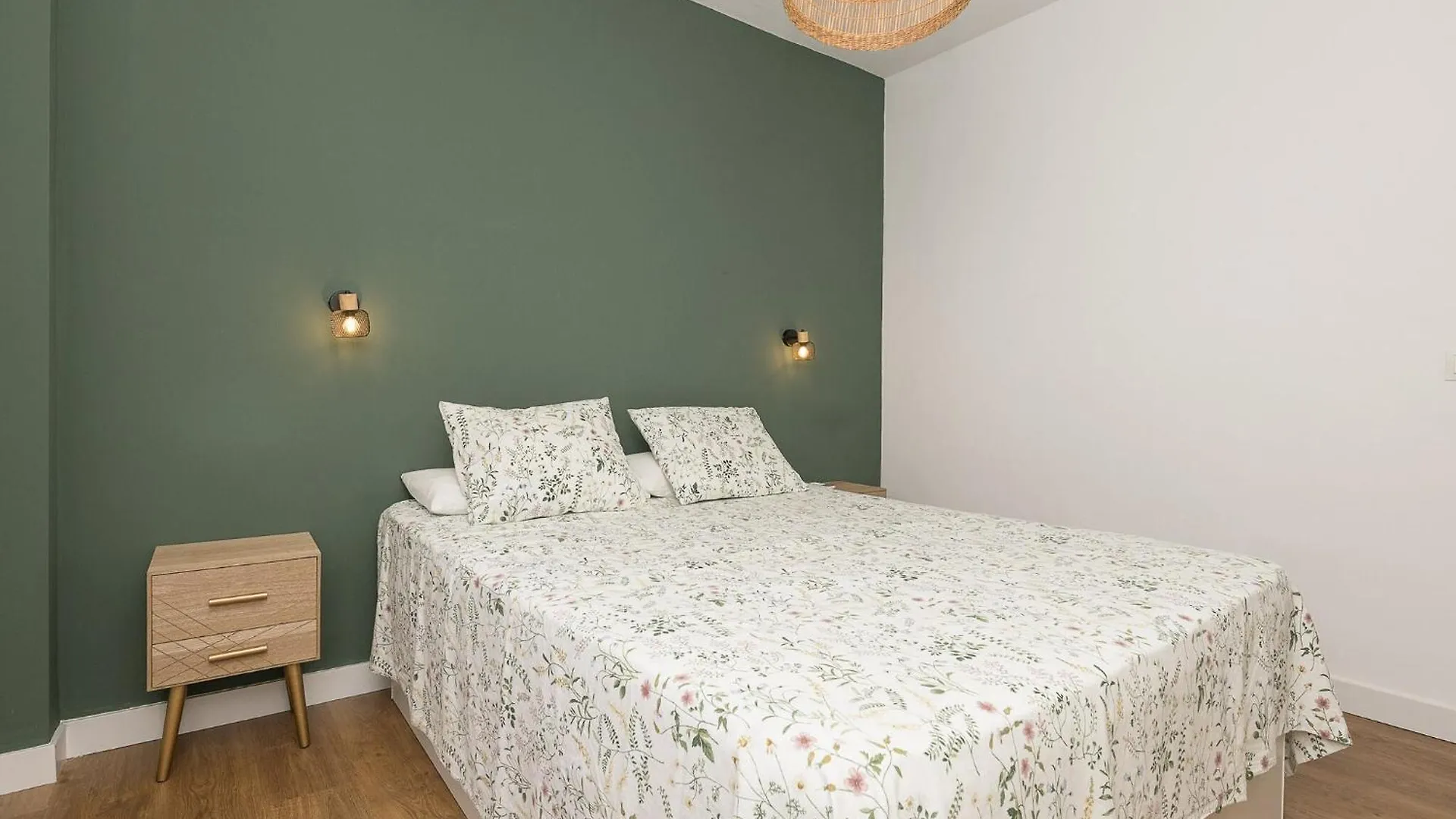 Alamos Blancos - Apartment In Benalup-Casas Viejas Spain